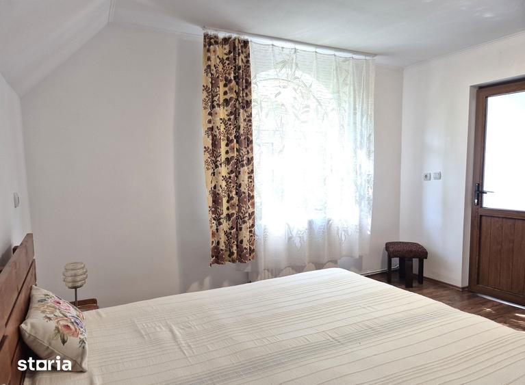 Casă cu 5 camere cu Teren 436 Mp în Bughea de Jos
