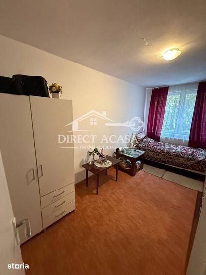 Apartament cu 3 camere în Tudor Vladimirescu