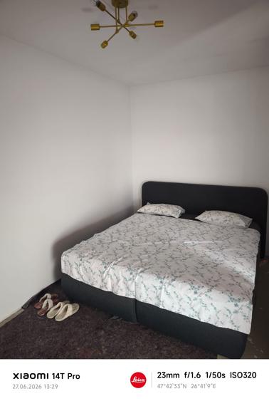 Casă individuală cu 6 camere cu Teren 1040 Mp în Central