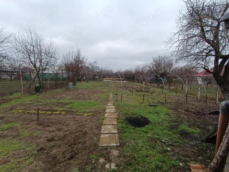 Casă cu 3 camere cu Teren 720 Mp în Central