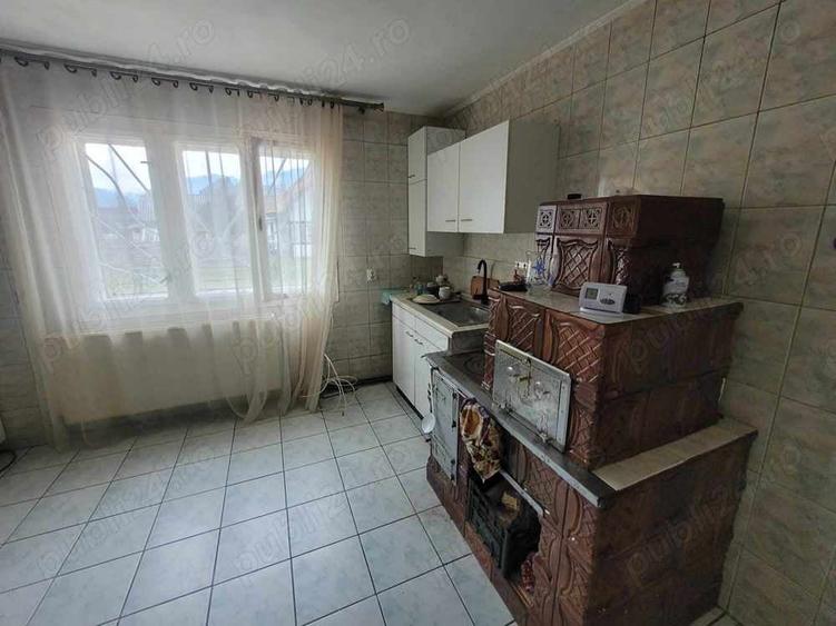 Casă cu 6 camere cu Teren 671 Mp în Câmpulung Moldovenesc