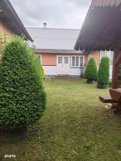 Casă cu 2 camere în Costișa
