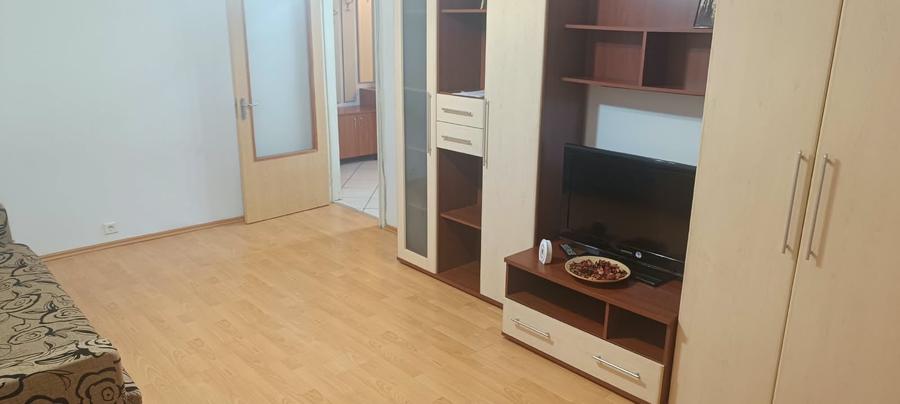 Apartament cu 2 camere decomandat, mobilat în Gorjului