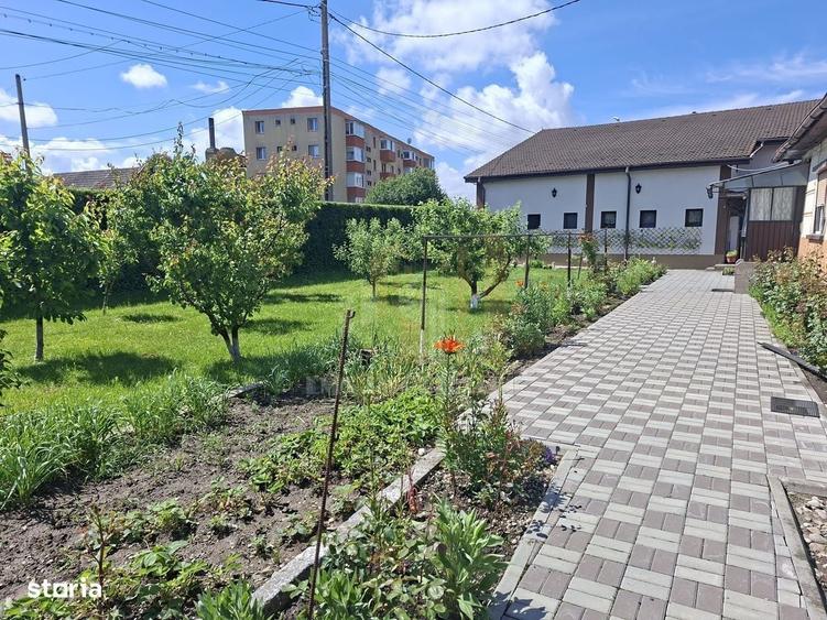 Casă cu 4 camere decomandat în Lunca Calnicului