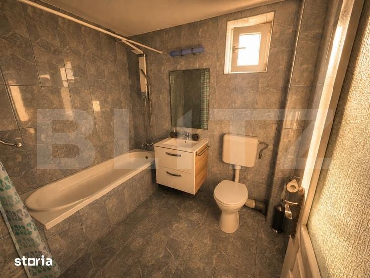 Apartament cu 5 camere în Central