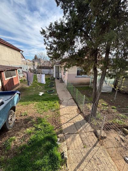 Casă cu 3 camere în Giurgiului