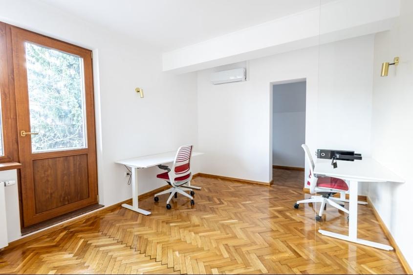 Birou, de 34 mp, în Brașovul Vechi