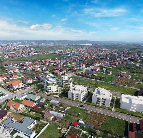 Apartament cu 2 camere decomandat în Sânmartin