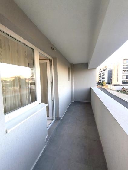 Apartament cu 2 camere decomandat în Berceni