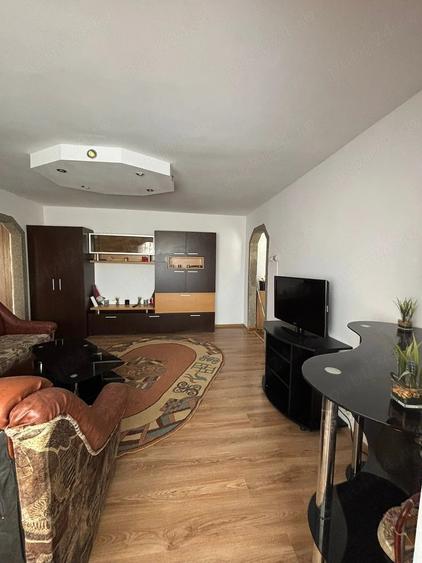 Apartament mobilat ?i utilat complet proaspat renovat zona Petru Rare? - 10