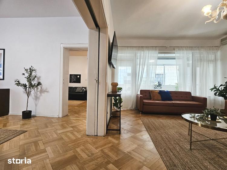 Apartament cu 4 camere semidecomandat în Dorobanți