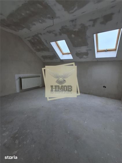 Casă cu 5 camere cu Teren 329 Mp în Șura Mică