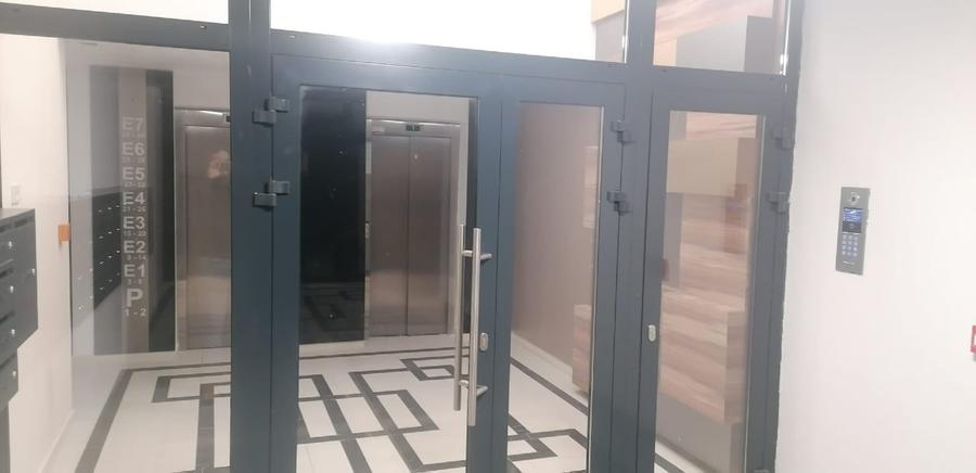 Apartament cu 3 camere decomandat, mobilat în Take Ionescu