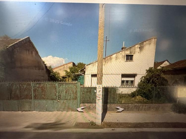Casă cu 3 camere în Central