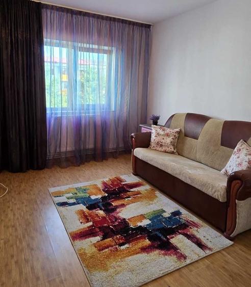 Inchiriez apartament 3 camere decomandate, 75 mp Zona linistita, aproape de scoli si parc - 7