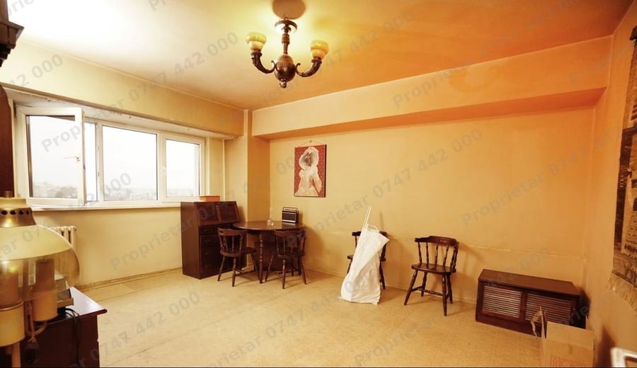 Apartament cu 4 camere decomandat, mobilat în Tei