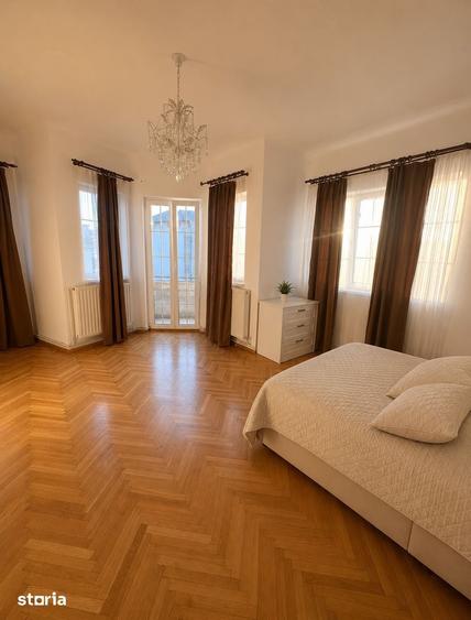 Apartament cu 3 camere în Central