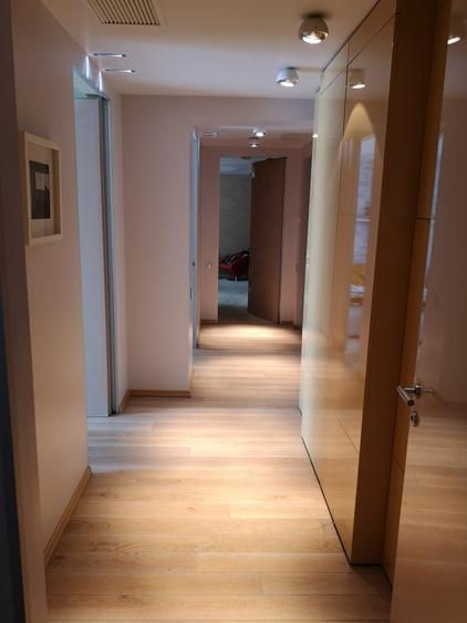 Apartament cu 4 camere decomandat, mobilat în Beller