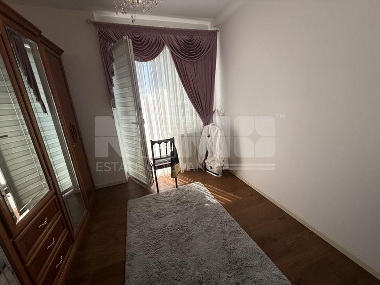 Apartament cu 3 camere decomandat, mobilat în Central