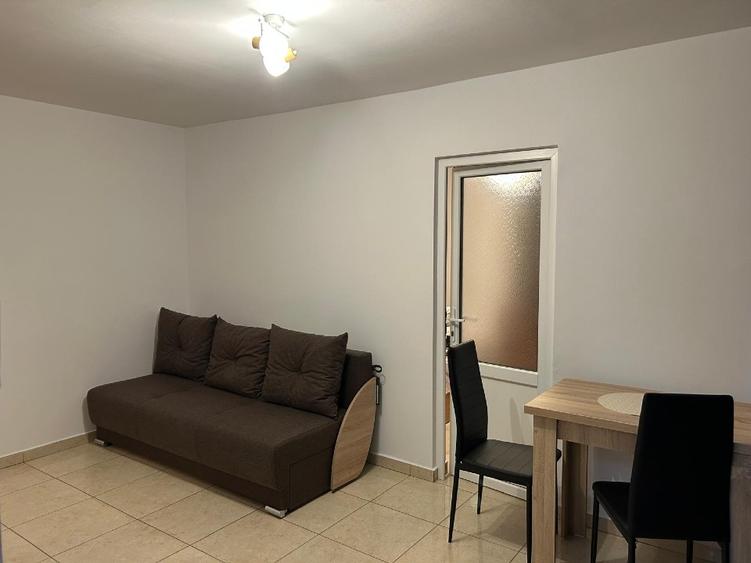 Apartament cu 2 camere semidecomandat în Tomis Nord