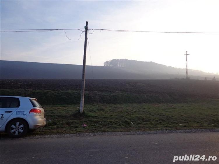 Teren de 29300 mp, în Livezeni