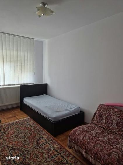 Apartament cu 4 camere în Central