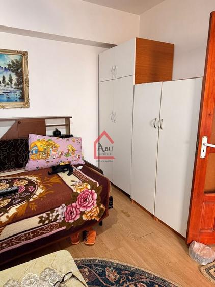 Garsonieră decomandată, mobilată în Zimbru
