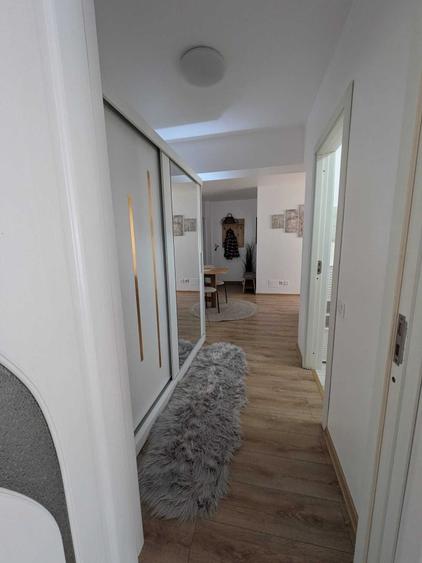 Apartament cu 2 camere semidecomandat în Nord