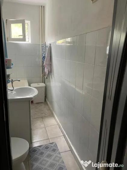 Apartament cu 2 camere nedecomandat în Central
