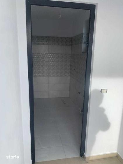 Casă cu 4 camere cu Teren 165 Mp în Podari