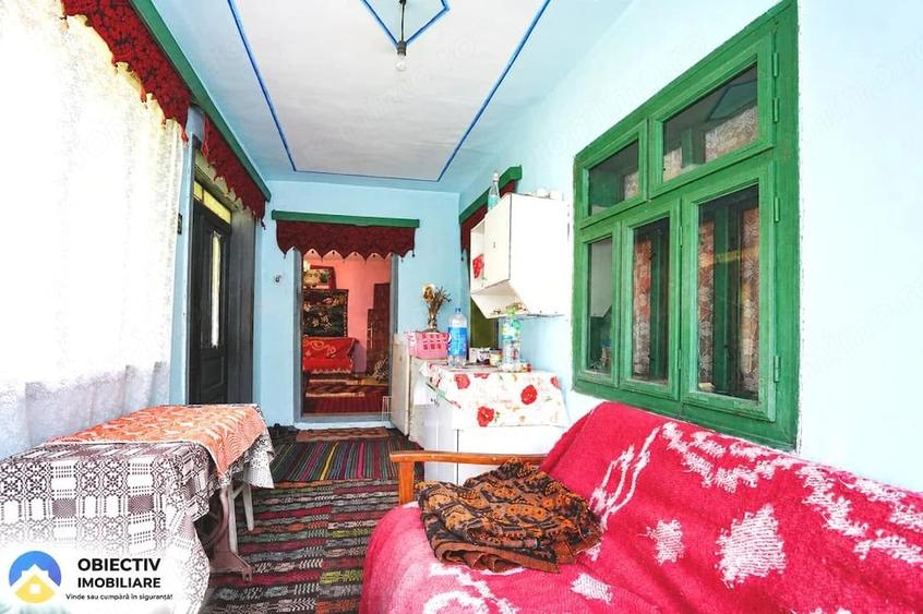 Casă cu 3 camere cu Teren 3302 Mp în Telec