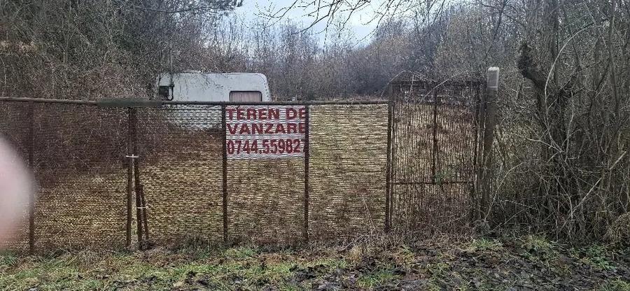 Teren de 1350 mp, în Central