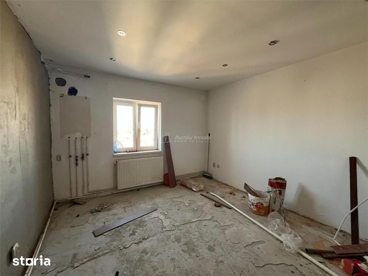 Apartament cu 3 camere semidecomandat în Ultracentral