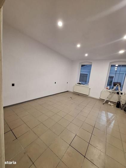 Spațiu comercial, de 66 mp, în Ultracentral