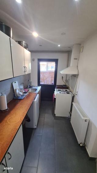 Casă cu 3 camere cu Teren 605 Mp în Albești