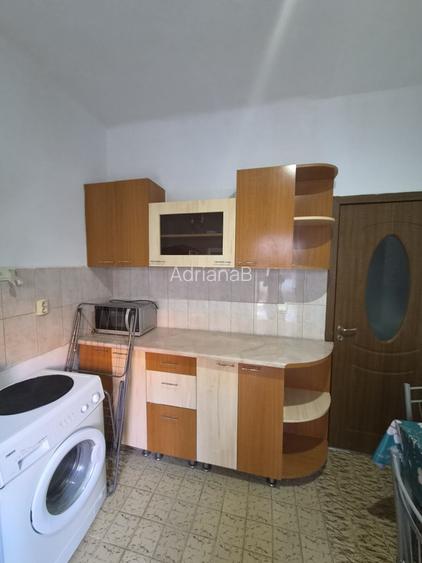 Apartament o camera de inchiriat