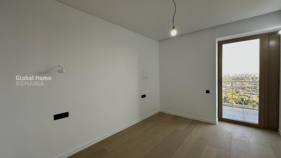 Apartament cu 4 camere decomandat în Aviației