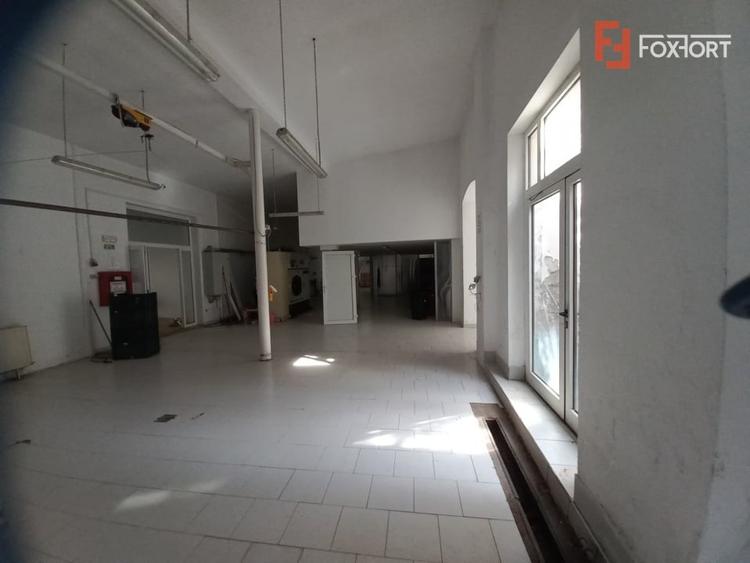 Spațiu industrial, de 385 mp, în Odobescu