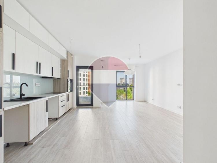 Apartament cu 3 camere decomandat în Pajura