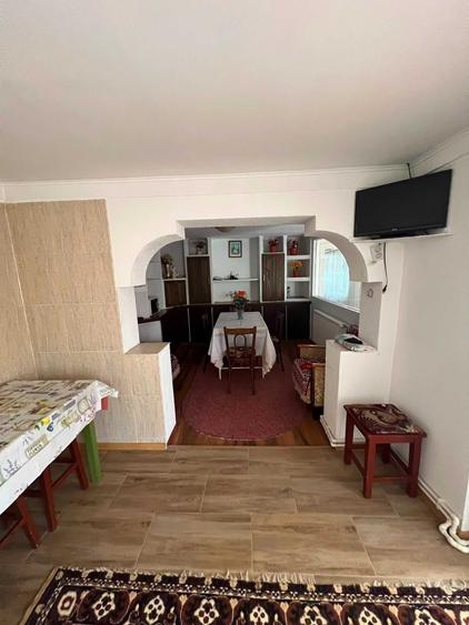 Casă cu 4 camere în Măgureni