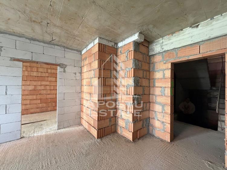 Apartament cu 3 camere semidecomandat în Iosefin