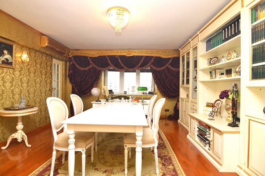 Apartament cu 3 camere decomandat, mobilat în Unirii