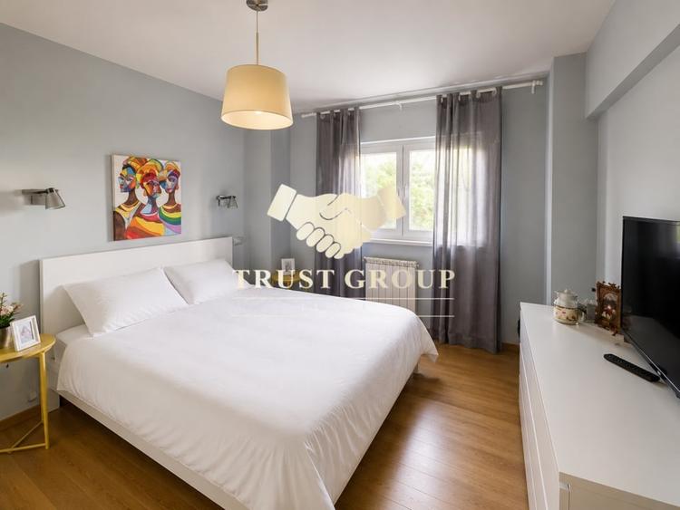 Apartament cu 4 camere decomandat, mobilat în Tei