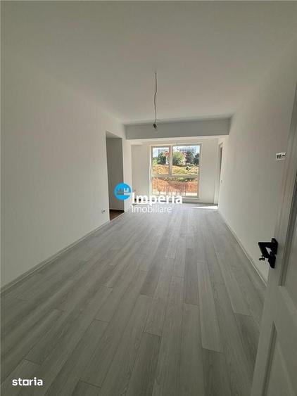 Apartament Nou 3 camere Copou Rasarit de Soare(view superbfinalizat) - 2