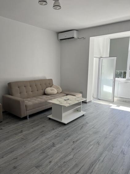 Apartament cu 2 camere nedecomandat în Ultracentral