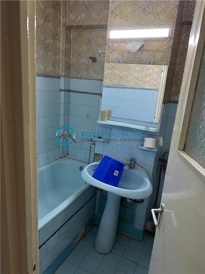 Royal Imobiliare - Vanzare Apartament zona Ultracentrala - 9