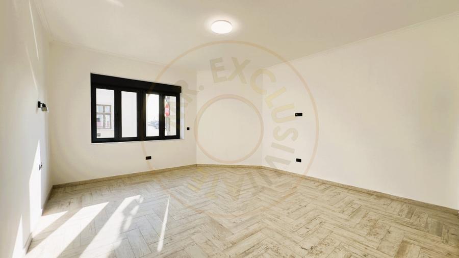 Casă individuală cu 3 camere cu Canalizare în Carei