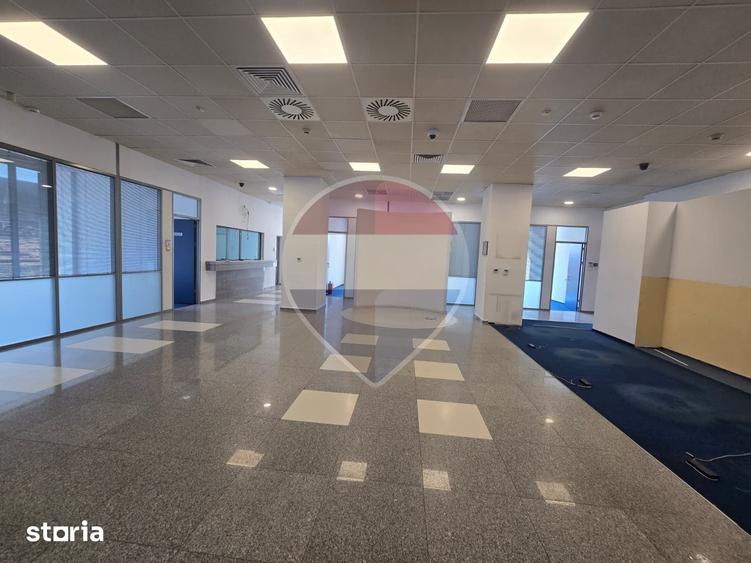 Spațiu comercial, de 530 mp, în Ultracentral