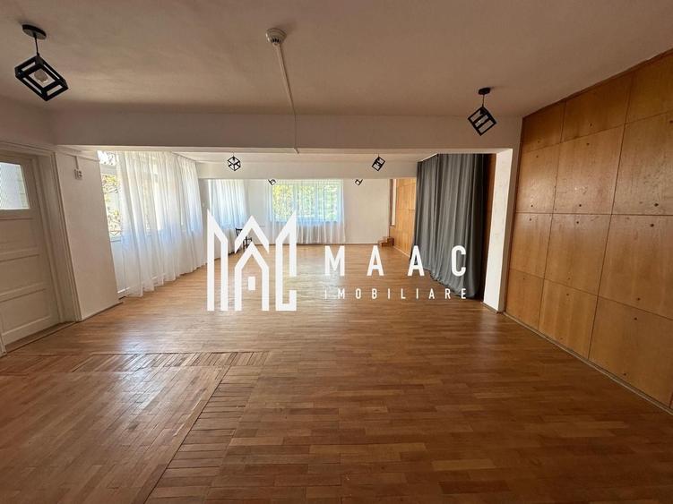 Casă individuală cu 15 camere cu Canalizare în Sud-Est