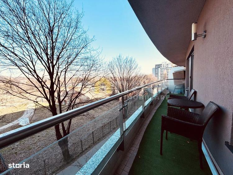 Apartament cu 2 camere semidecomandat, mobilat în Plopilor